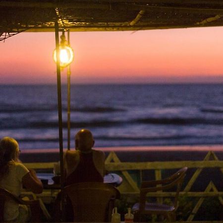 Sunset Cafe Hotel Gokarna  Kültér fotó