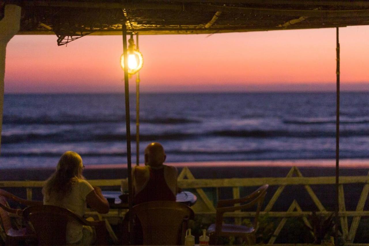 Sunset Cafe Hotel Gokarna  Kültér fotó